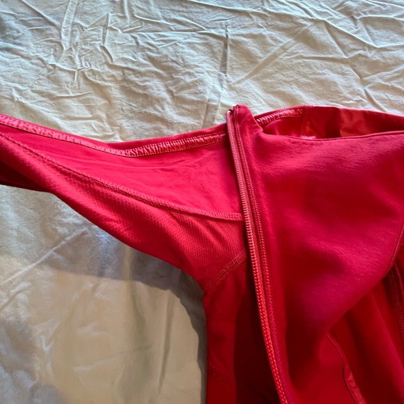 Lululemon Run Jacket **Brushed** Size 6 - Picture 5 of 10